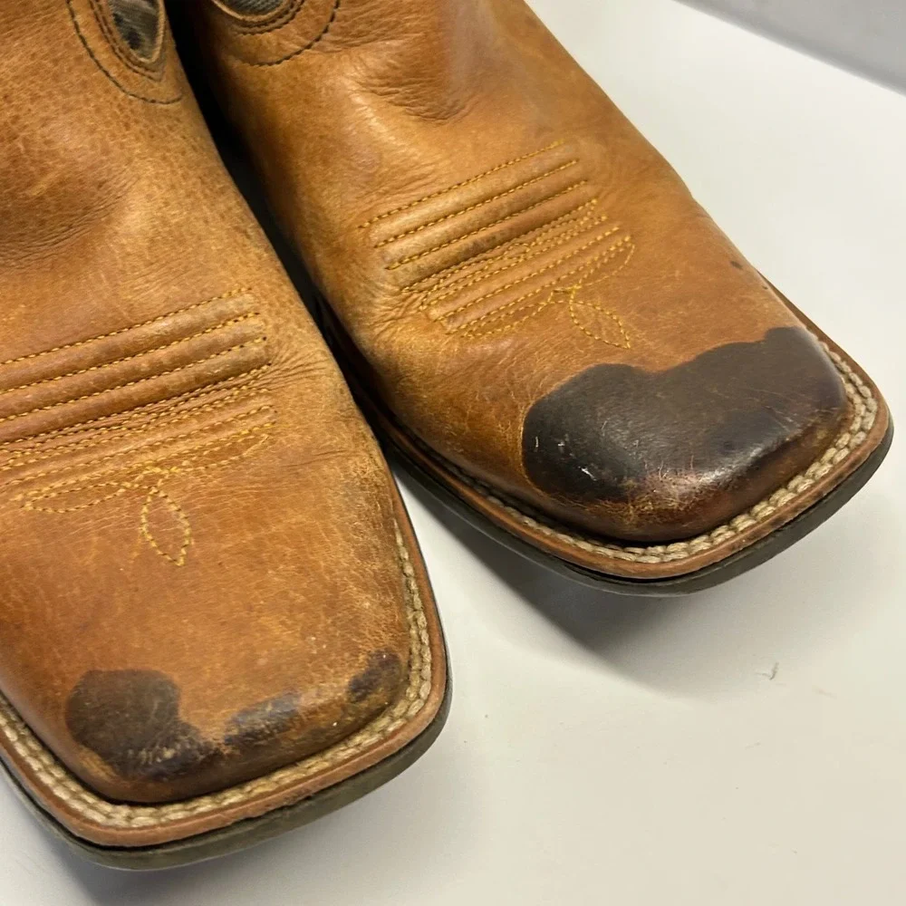 Ariat noticeable wear